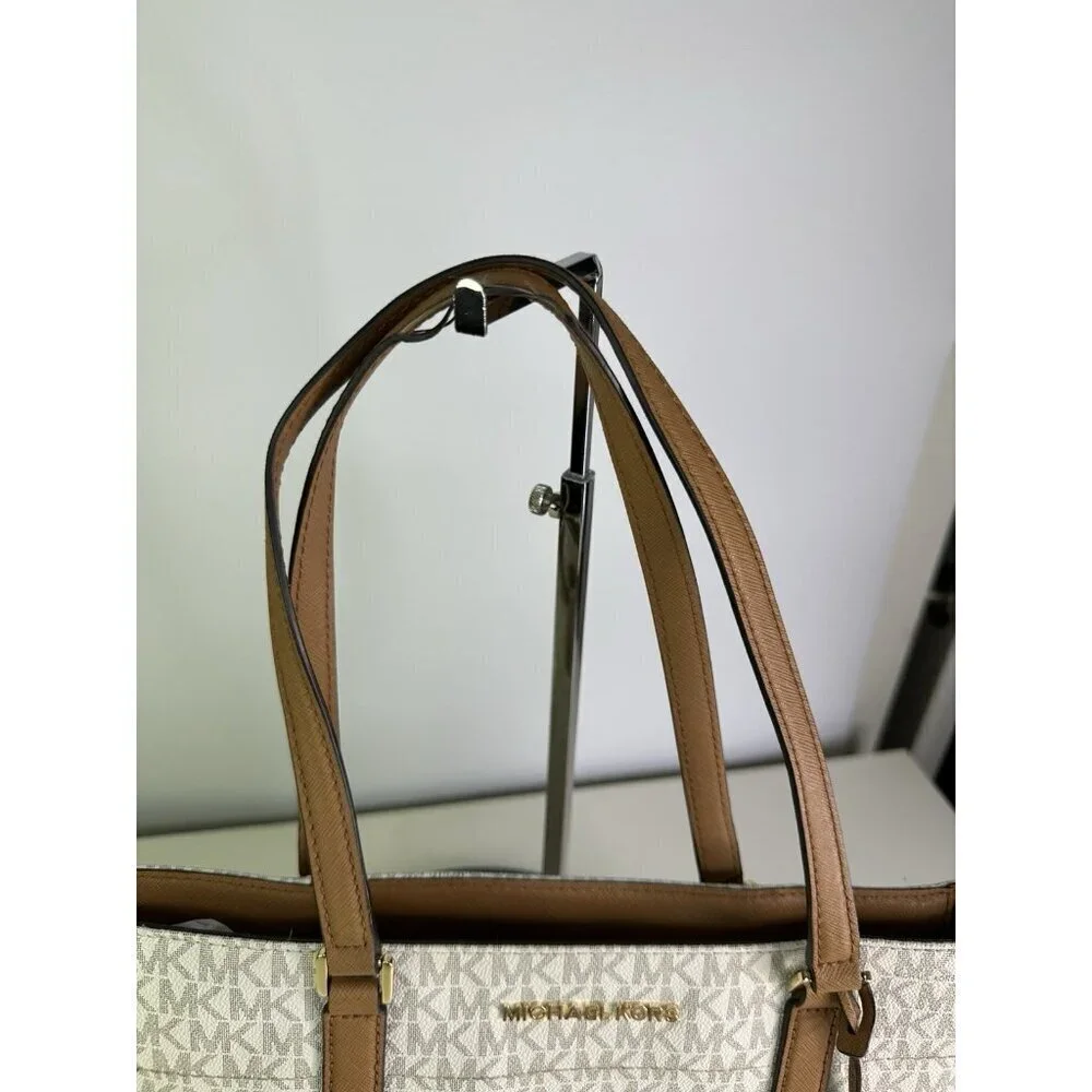 Michael Kors Jet Set Travel Md Carryall Tote White Canvas